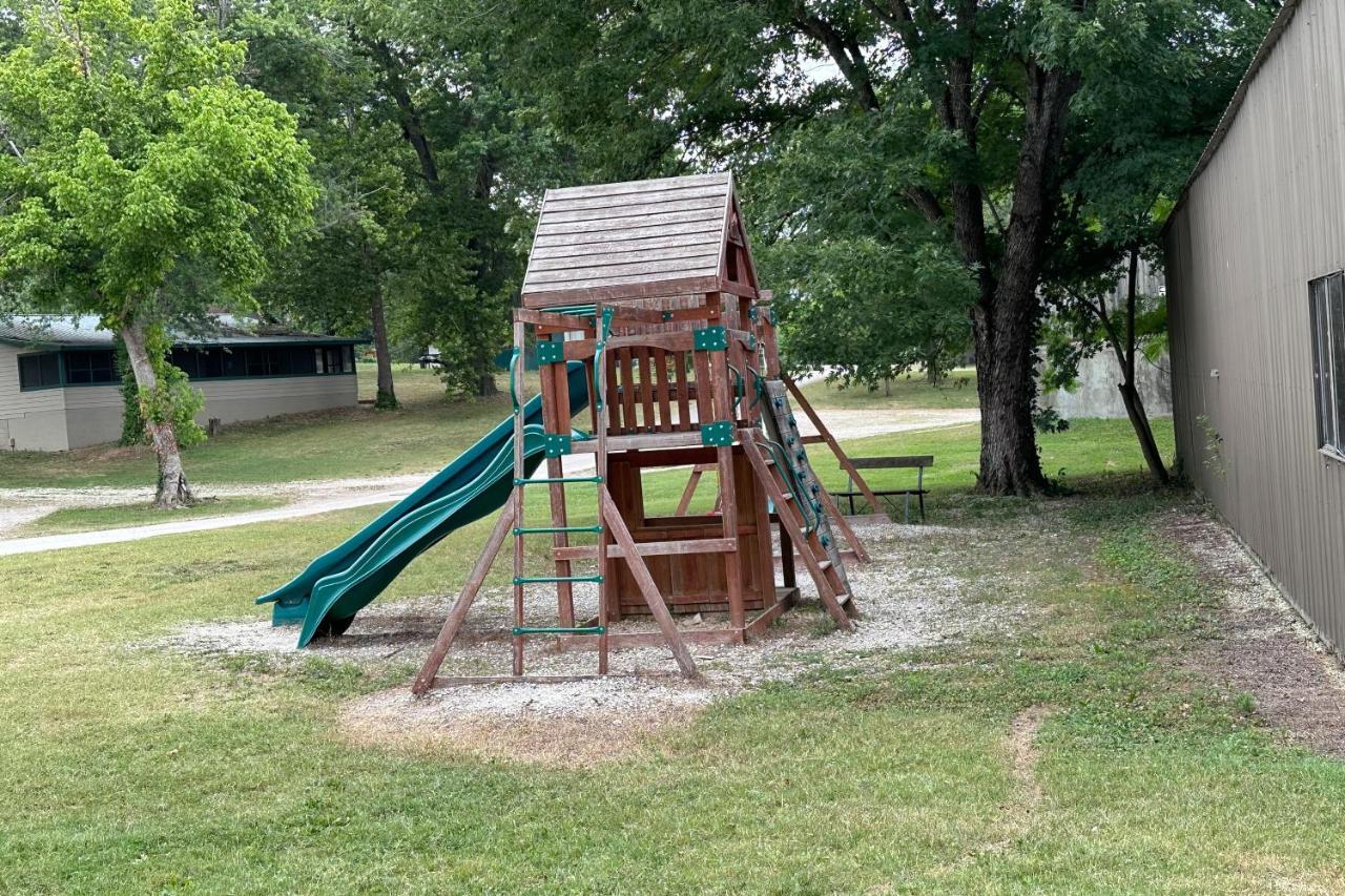 Edgewater Beach Resort 19 Forsyth Екстериор снимка